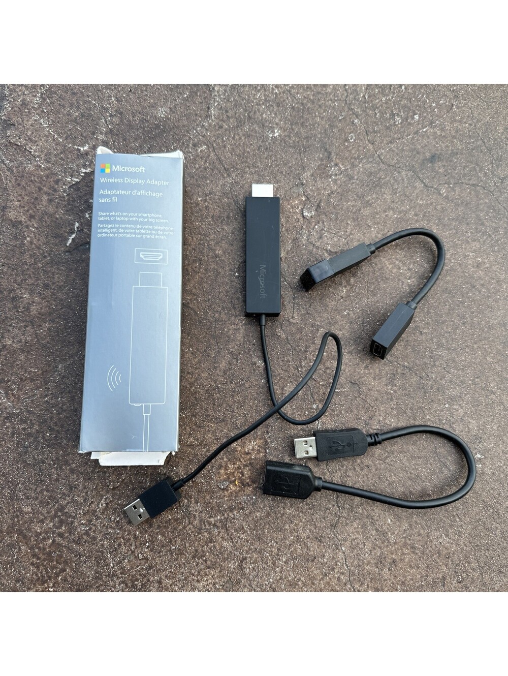 Microsoft Wireless Display Adapter (Model 1628)